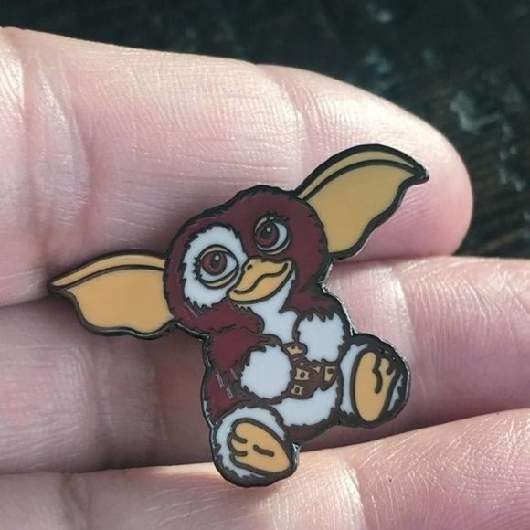 Gizmo from Gremlins Collectible Enamel Pin LAST ONE! 824 - Picture 4 of 6